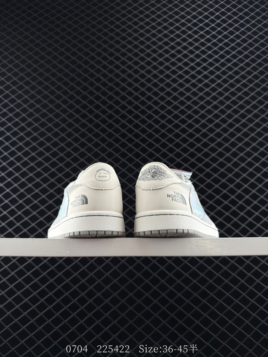 Travis Scott x Air Jordan 1 ” Reverse Mocha “